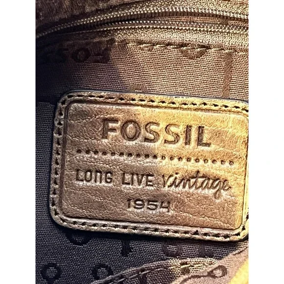 1954 FOSSIL Long Live Vintage Leather Crossbody Purse w/Key - Picture 10 of 11